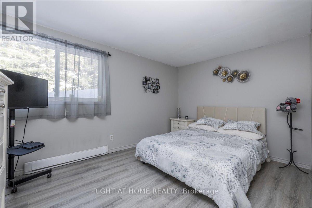 1628 Warminster Side Road, Oro-Medonte, Ontario  L0K 1E0 - Photo 21 - S12759174