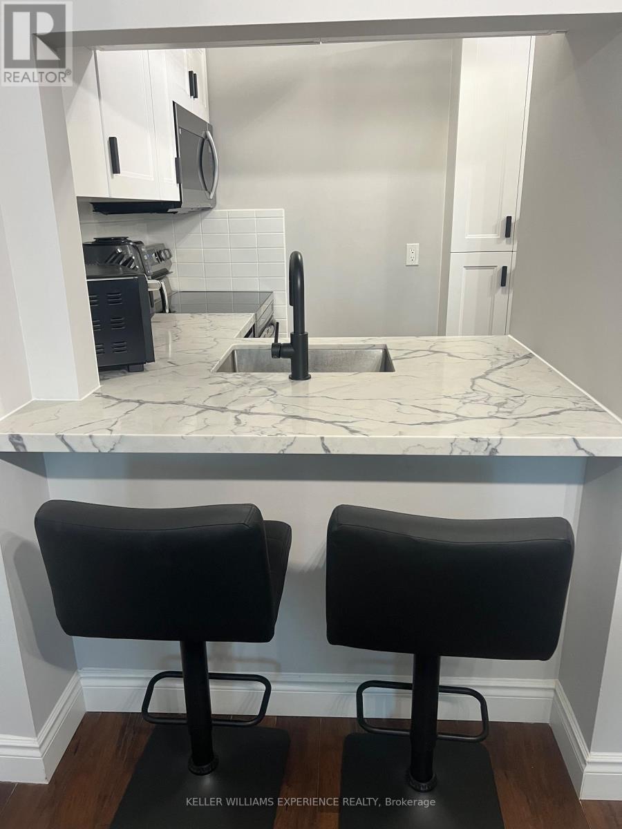 401 - 140 Dunlop Street E, Barrie, Ontario  L4M 6H9 - Photo 14 - S12759234