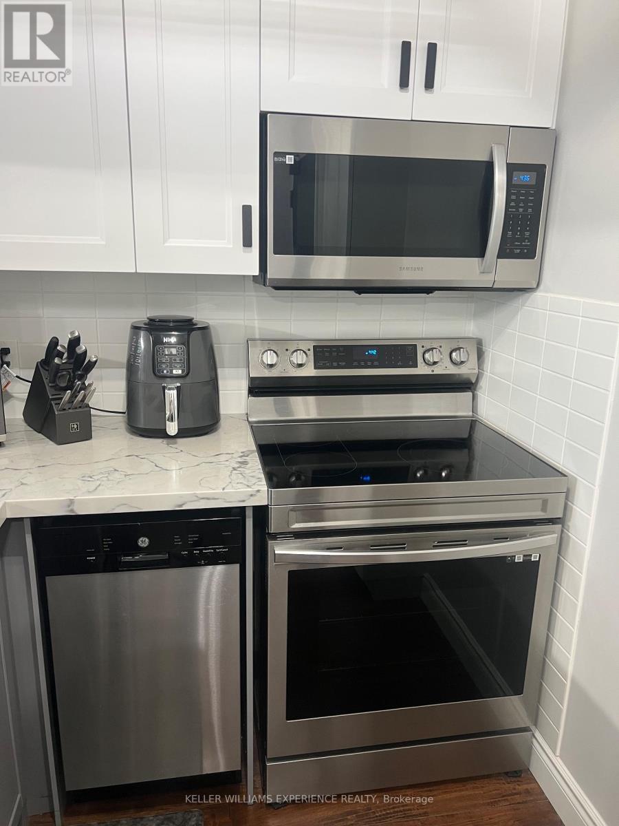 401 - 140 Dunlop Street E, Barrie, Ontario  L4M 6H9 - Photo 16 - S12759234