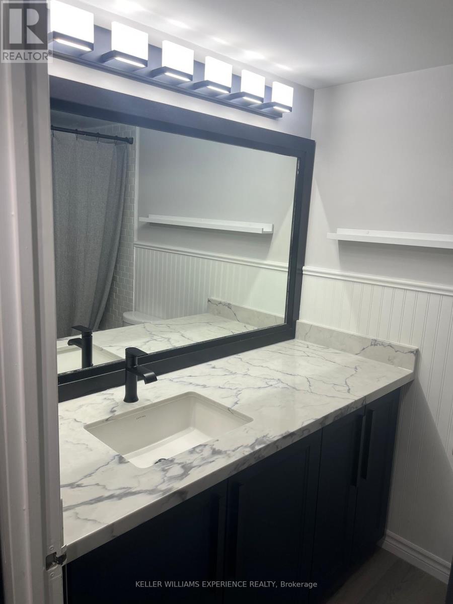 401 - 140 Dunlop Street E, Barrie, Ontario  L4M 6H9 - Photo 23 - S12759234