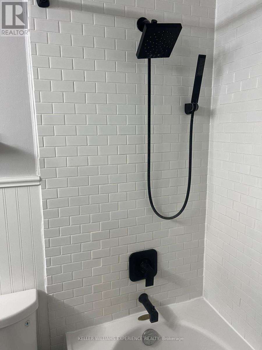 401 - 140 Dunlop Street E, Barrie, Ontario  L4M 6H9 - Photo 25 - S12759234