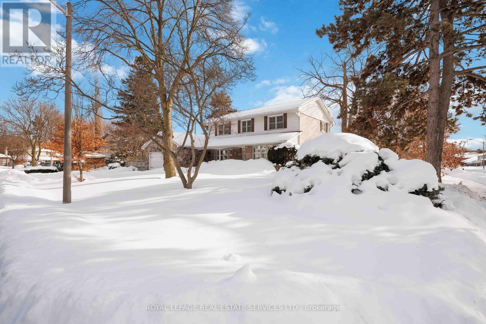 2 Cherry Post Crescent, Toronto, Ontario  M9C 2K1 - Photo 39 - W12752690