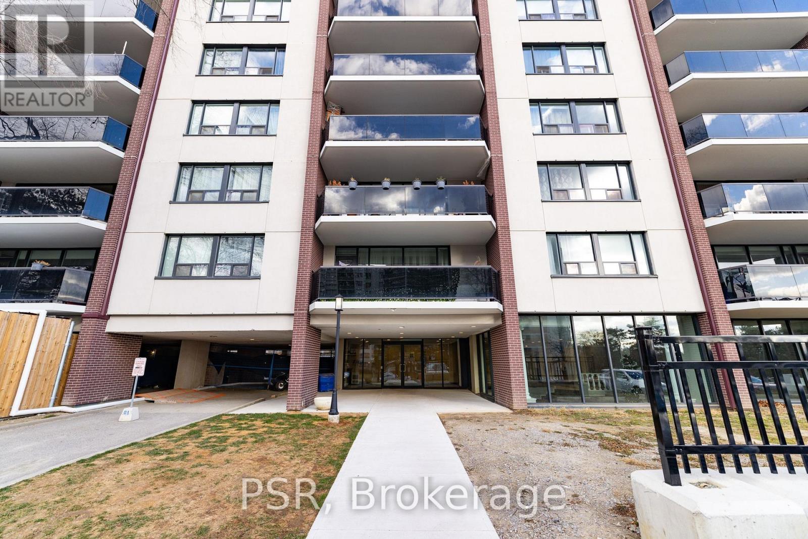 1008 - 240 Markland Drive, Toronto (Markland Wood), Ontario  M9C 1R3 - Photo 22 - W12753148