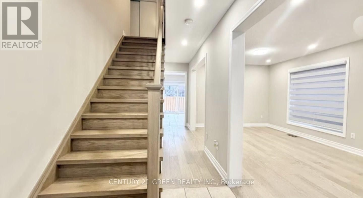 3036 Abernathy Way, Oakville (Bc Bronte Creek), Ontario  L6M 5C1 - Photo 3 - W12754104