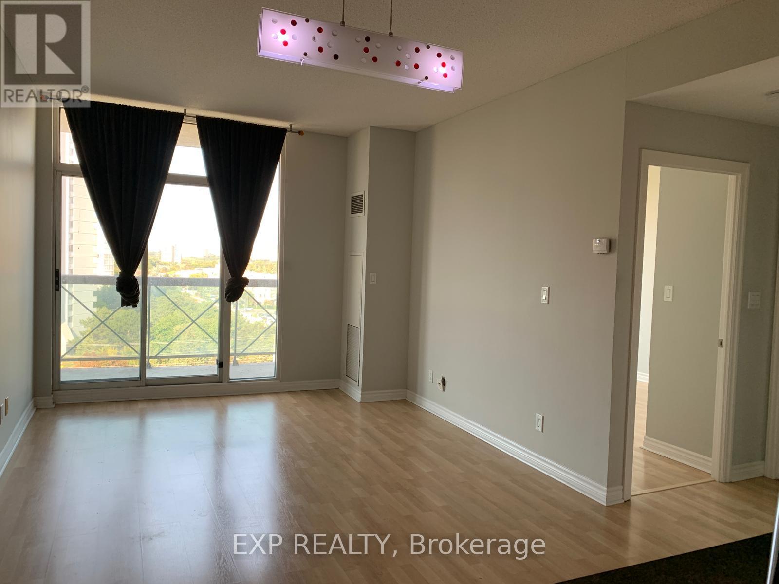 904 - 1359 Rathburn Road E, Mississauga, Ontario  L4W 5P7 - Photo 2 - W12754284