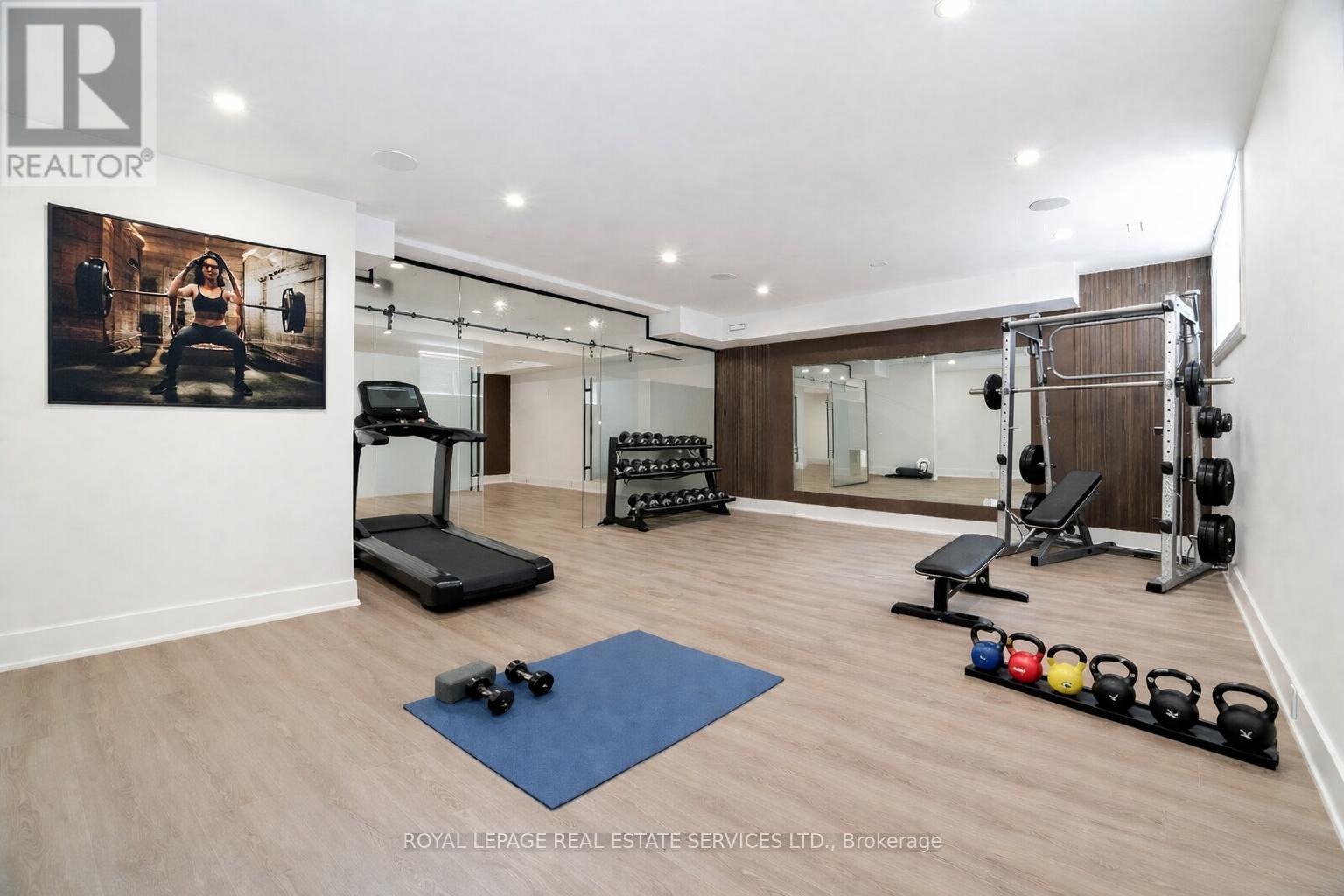 2014 Lakeshore Road W, Oakville (Br Bronte), Ontario  L6L 1G7 - Photo 34 - W12755092