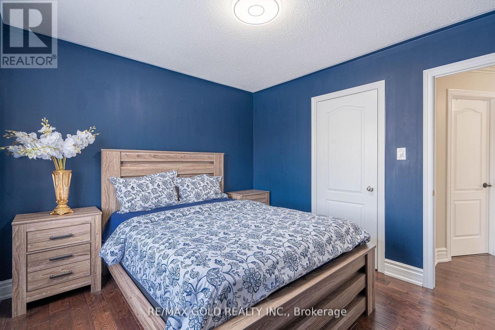 10 Leopard Gate, Brampton, Ontario  L6R 2E5 - Photo 19 - W12755756