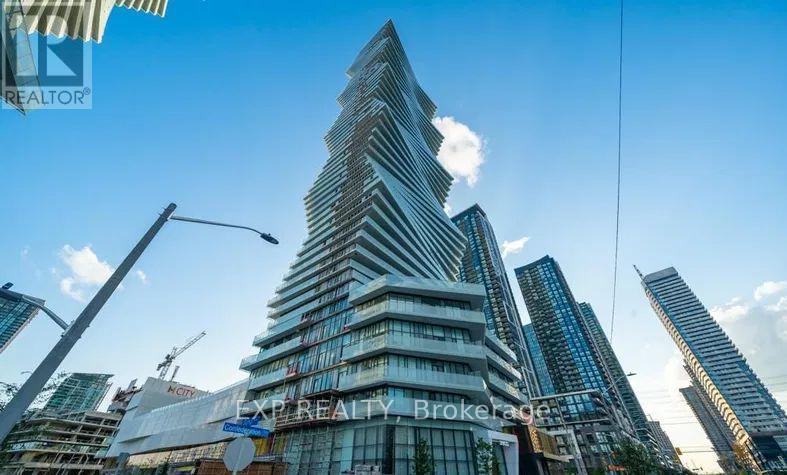 2211 - 3900 Confederation Parkway, Mississauga, Ontario  L5B 0K7 - Photo 3 - W12756230