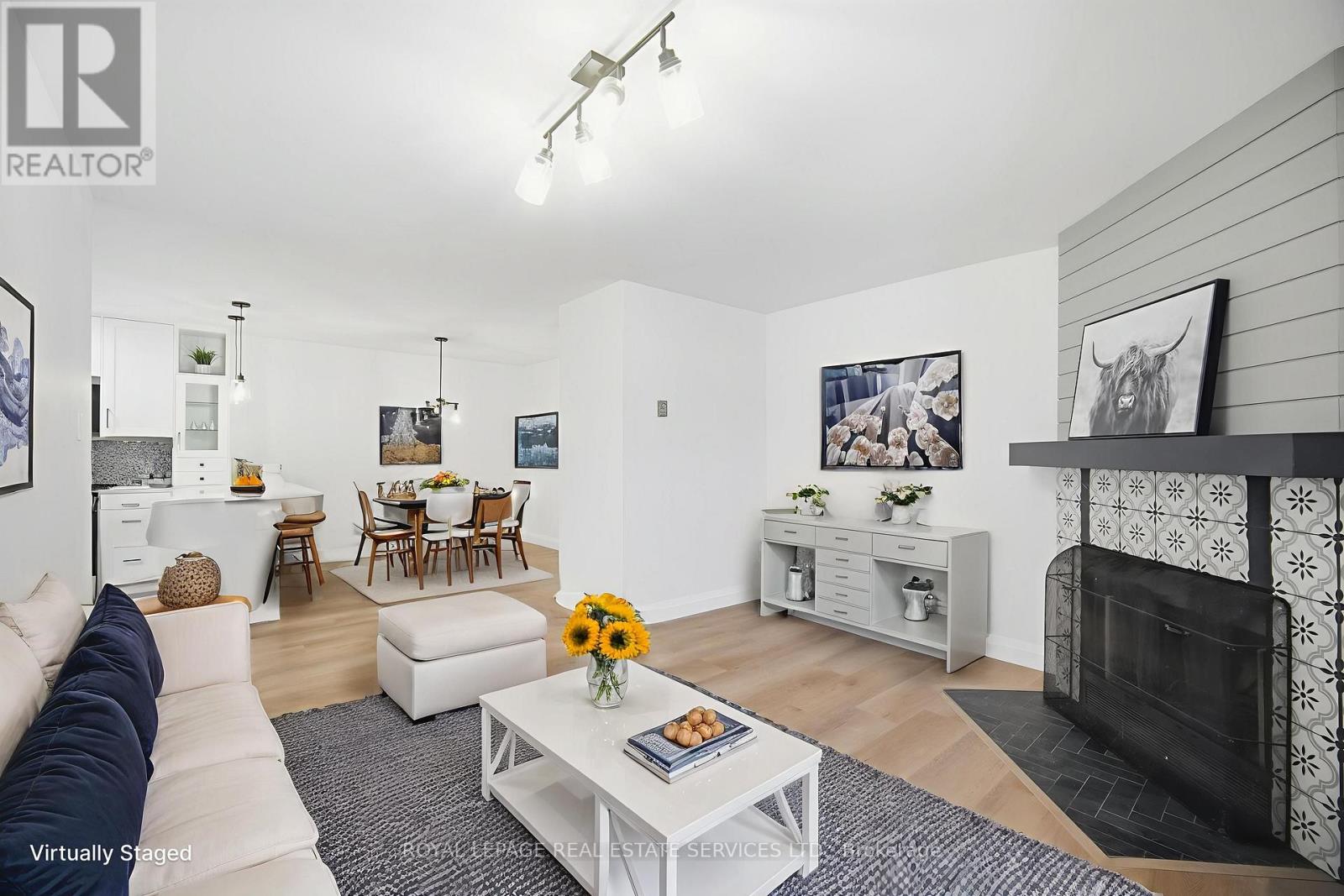 1811 - 1476 Pilgrims Way, Oakville, Ontario  L6M 3G7 - Photo 5 - W12759036