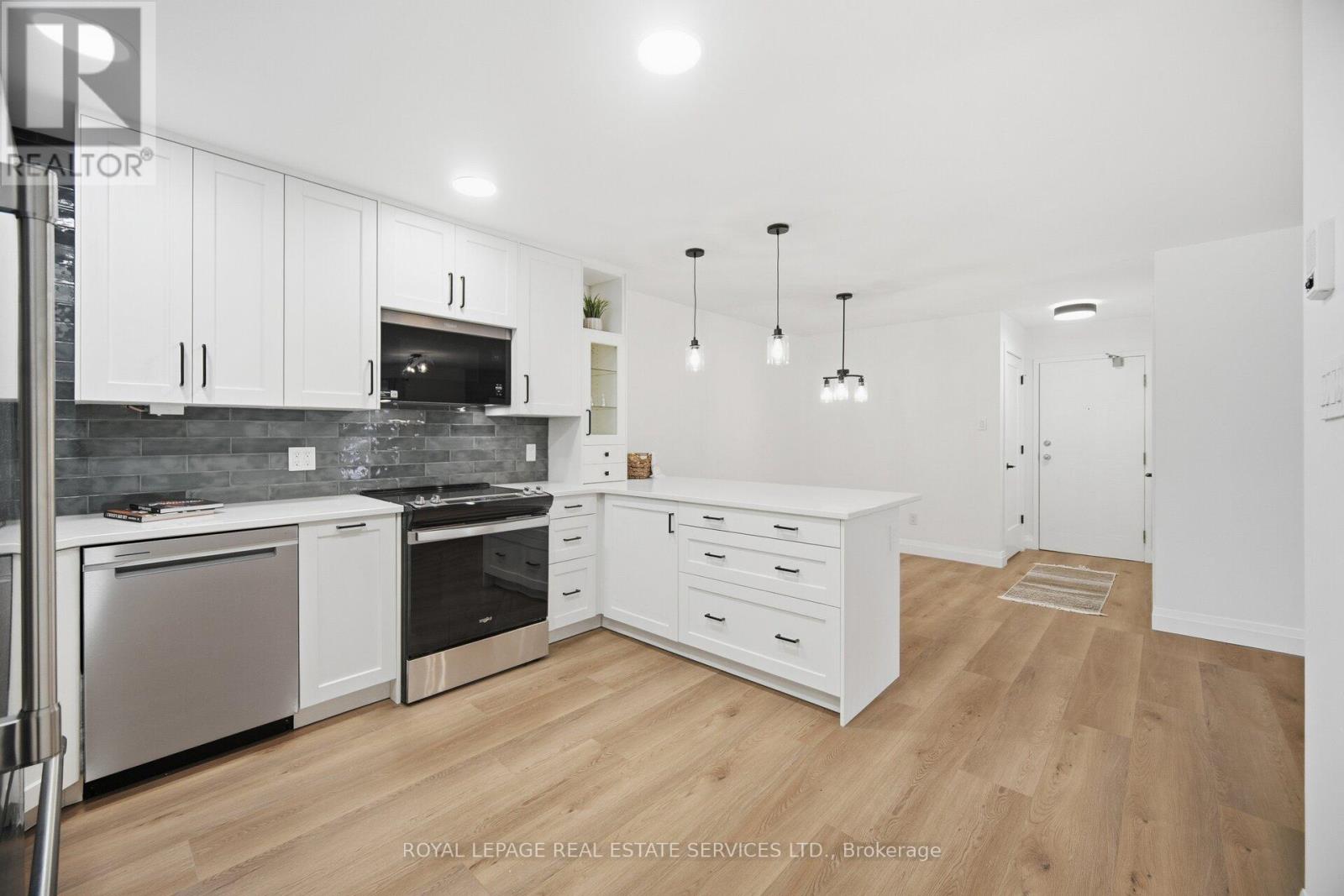 1811 - 1476 Pilgrims Way, Oakville, Ontario  L6M 3G7 - Photo 9 - W12759036