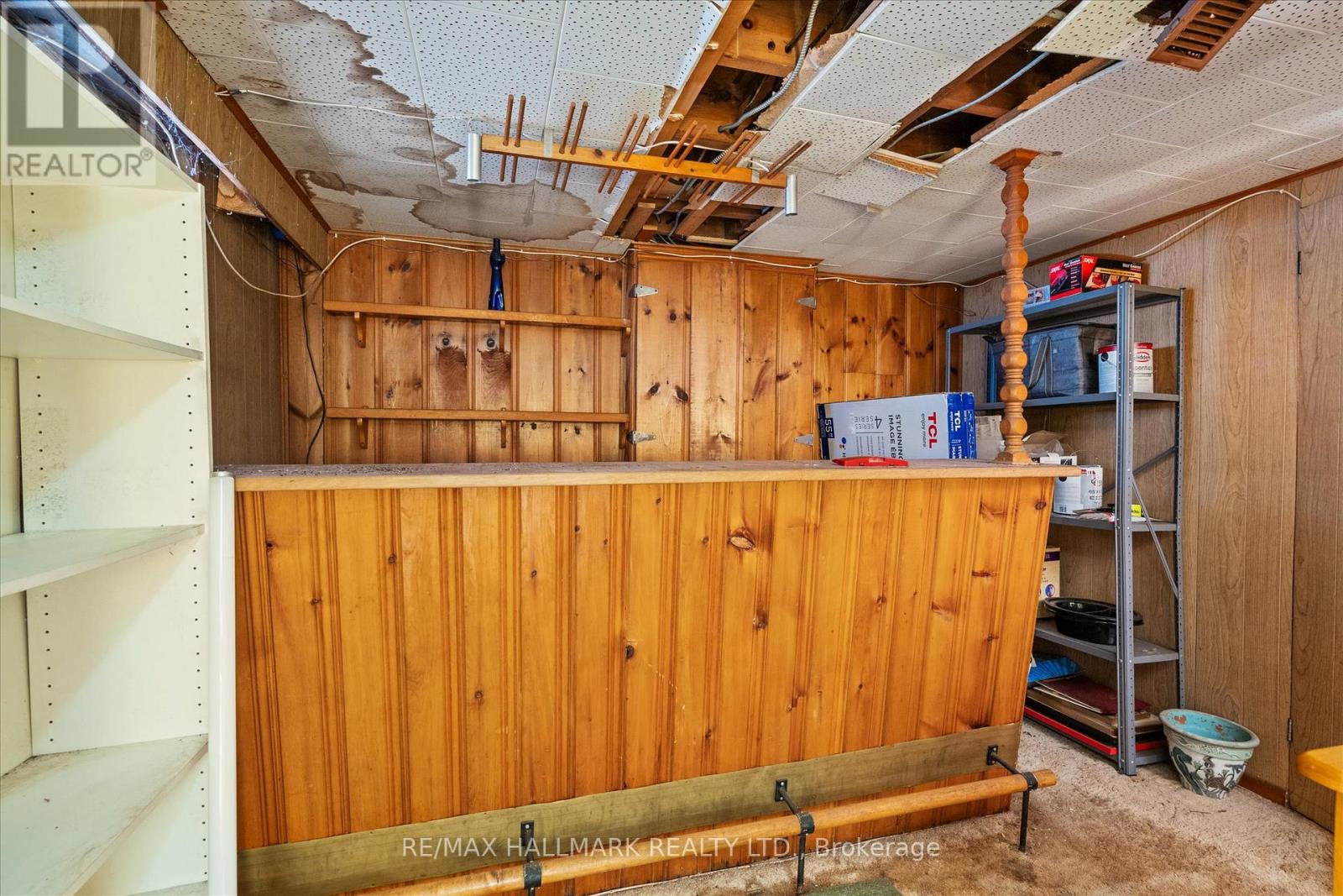 94 Ballacaine Drive, Toronto, Ontario  M8Y 4B8 - Photo 28 - W12759040