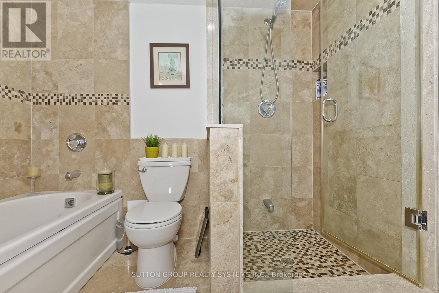 1611 - 55 Elm Drive W, Mississauga, Ontario  L5B 3Z3 - Photo 17 - W12759058