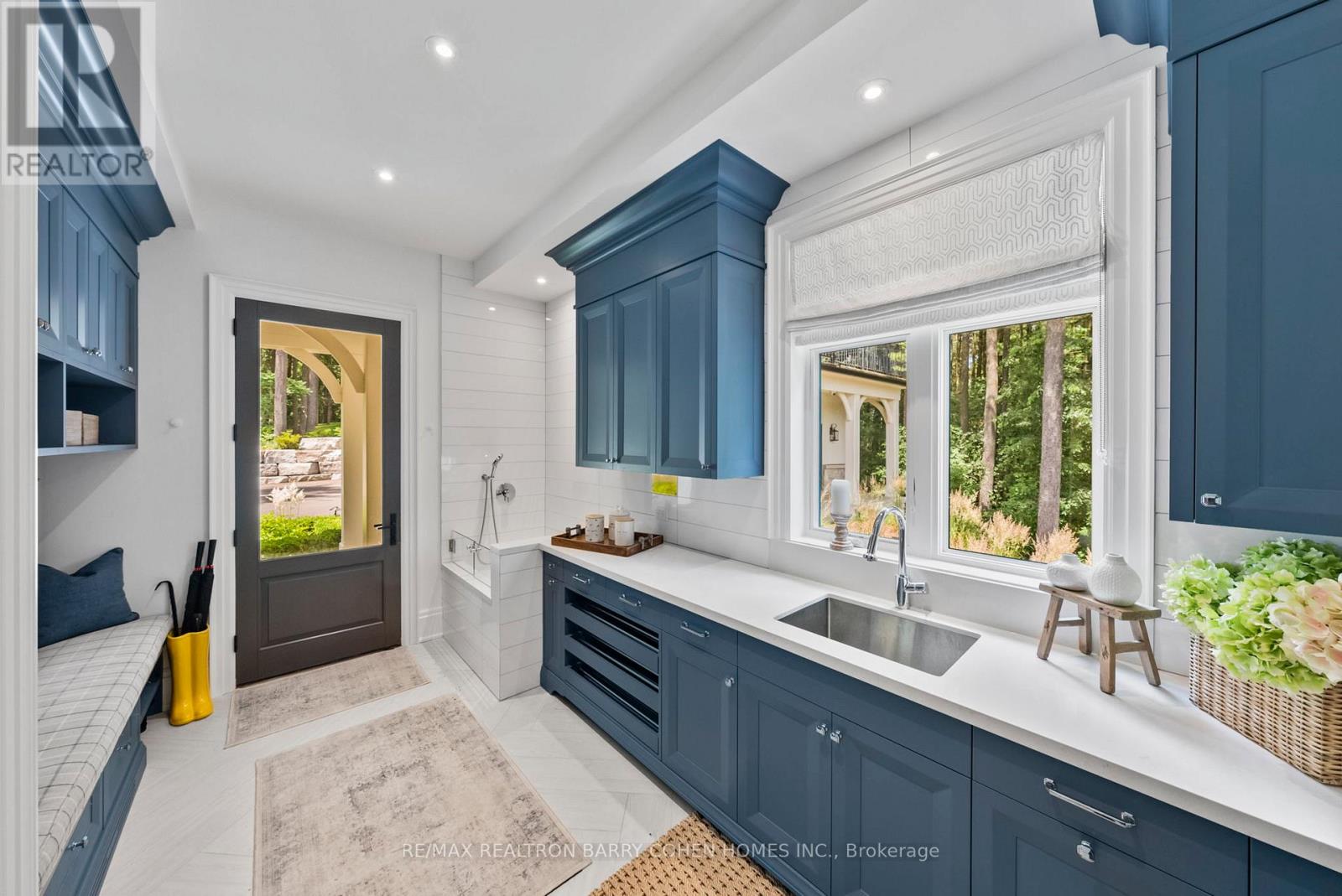 15466 The Gore Road, Caledon, Ontario  L7C 3E5 - Photo 8 - W12759118