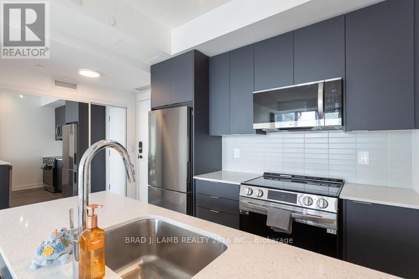 1607 - 225 Malta Avenue, Brampton, Ontario  L6Y 6L6 - Photo 3 - W12759144