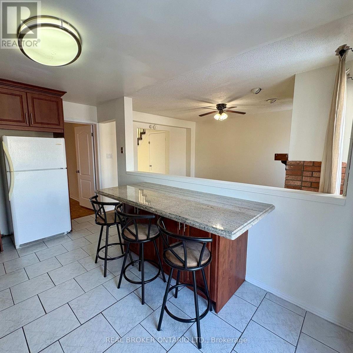 63 Acadian Heights, Brampton, Ontario  L6Y 4H3 - Photo 13 - W12759182