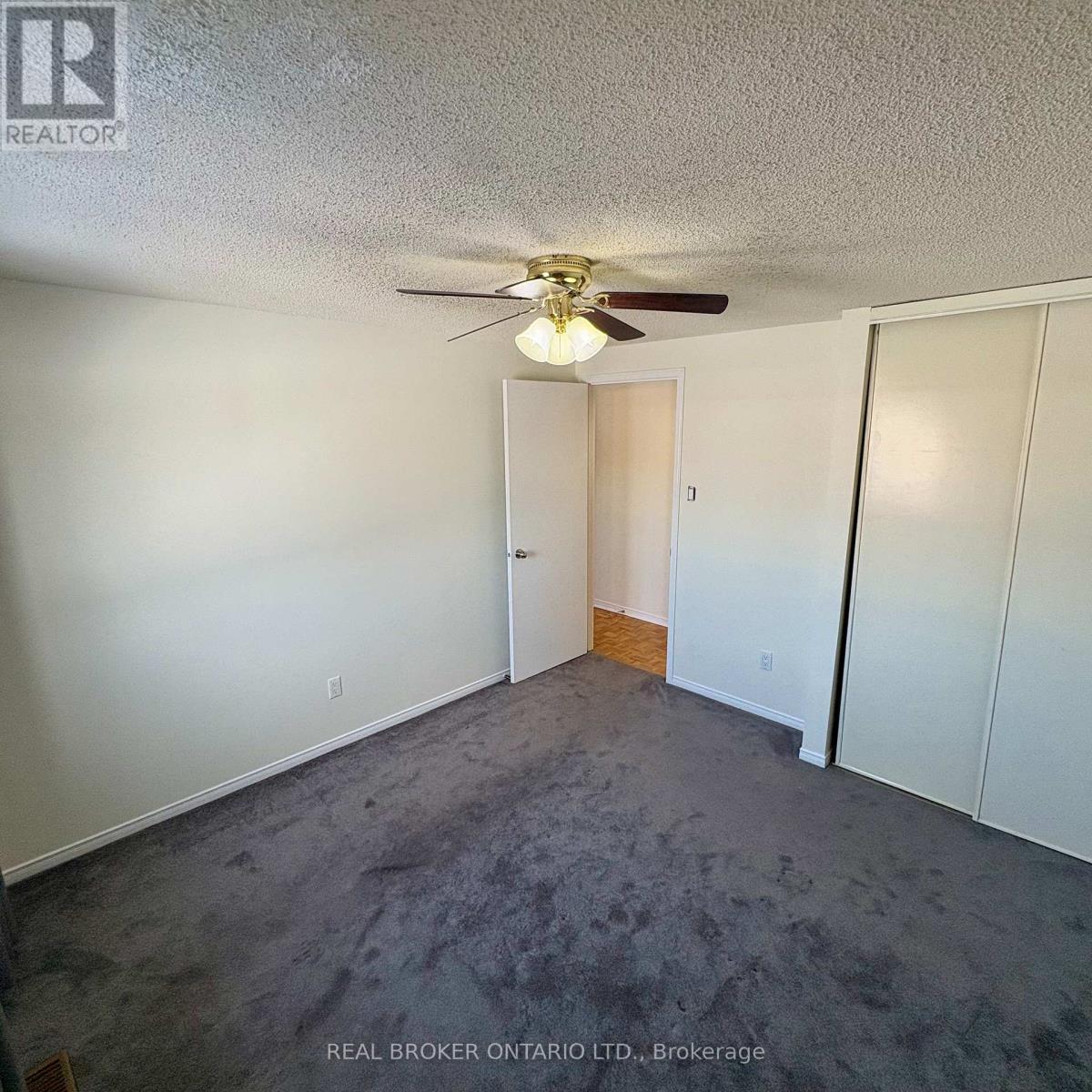 63 Acadian Heights, Brampton, Ontario  L6Y 4H3 - Photo 20 - W12759182