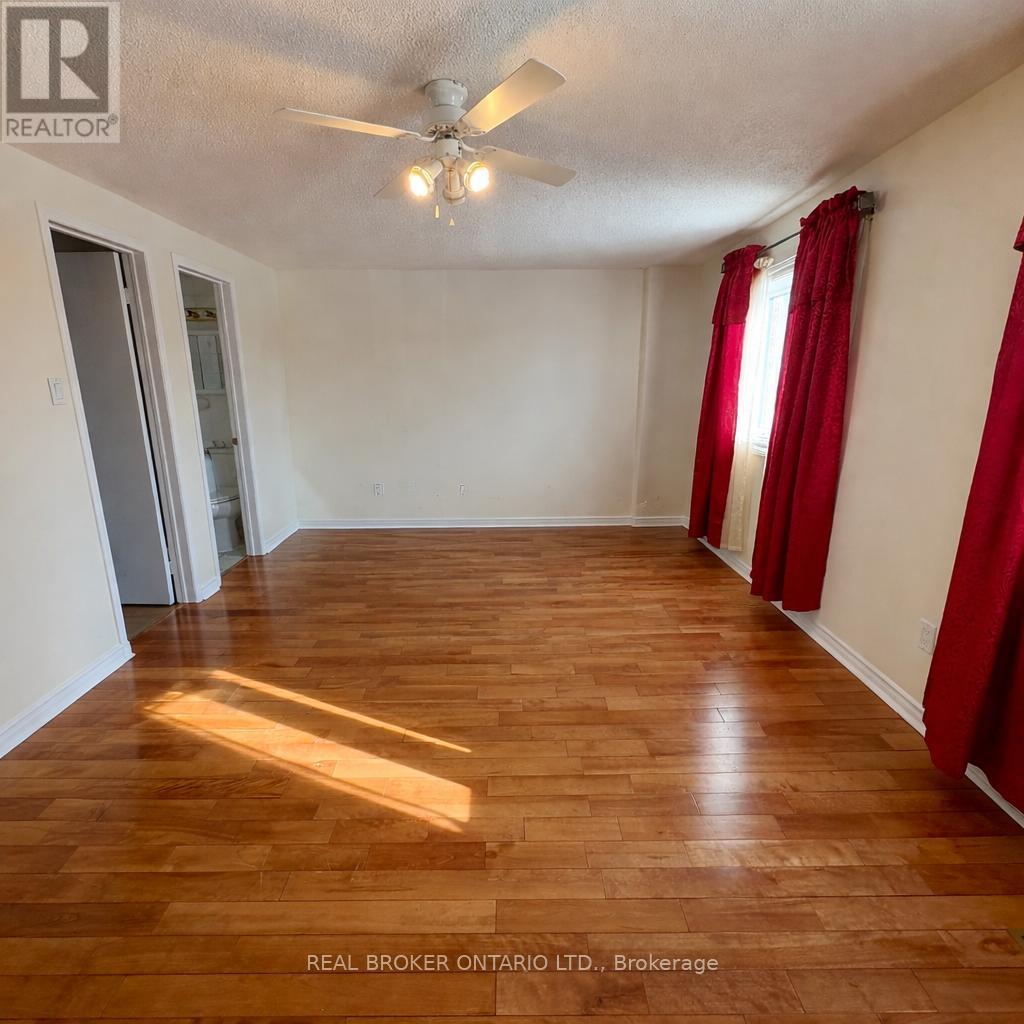 63 Acadian Heights, Brampton, Ontario  L6Y 4H3 - Photo 24 - W12759182