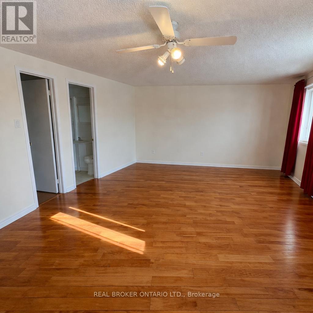 63 Acadian Heights, Brampton, Ontario  L6Y 4H3 - Photo 25 - W12759182