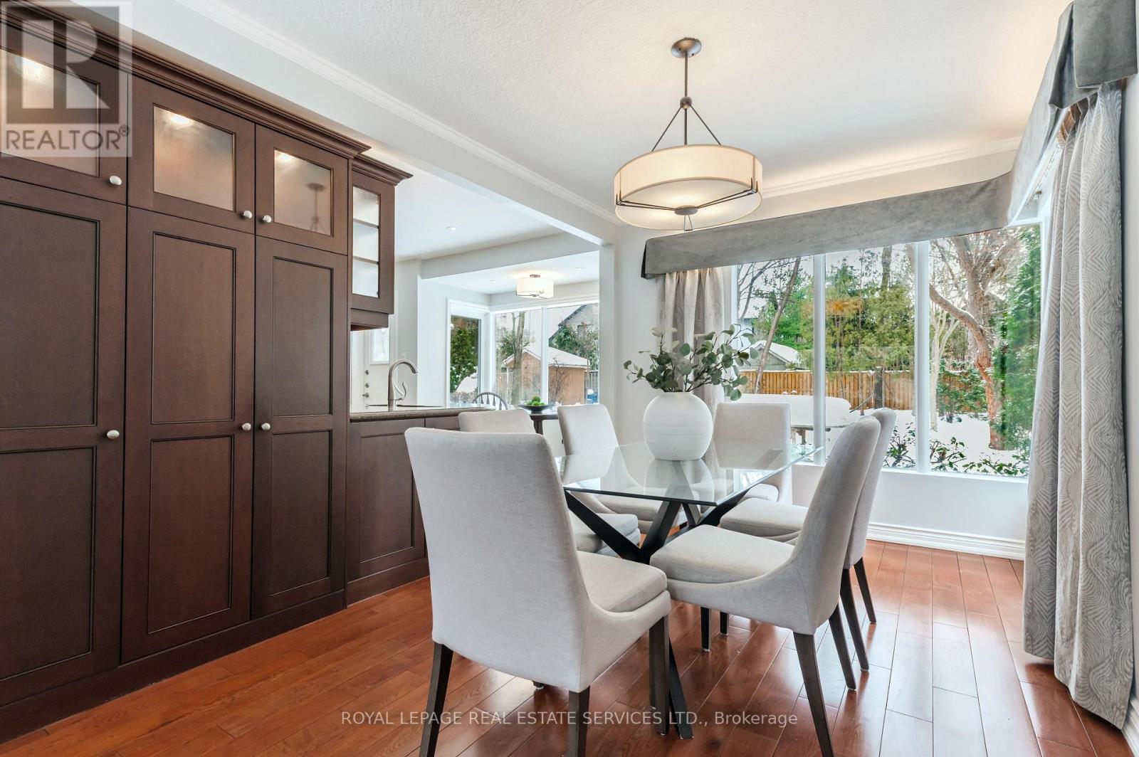 6 Ashley Park Road, Toronto, Ontario  M9A 4E1 - Photo 11 - W12759186