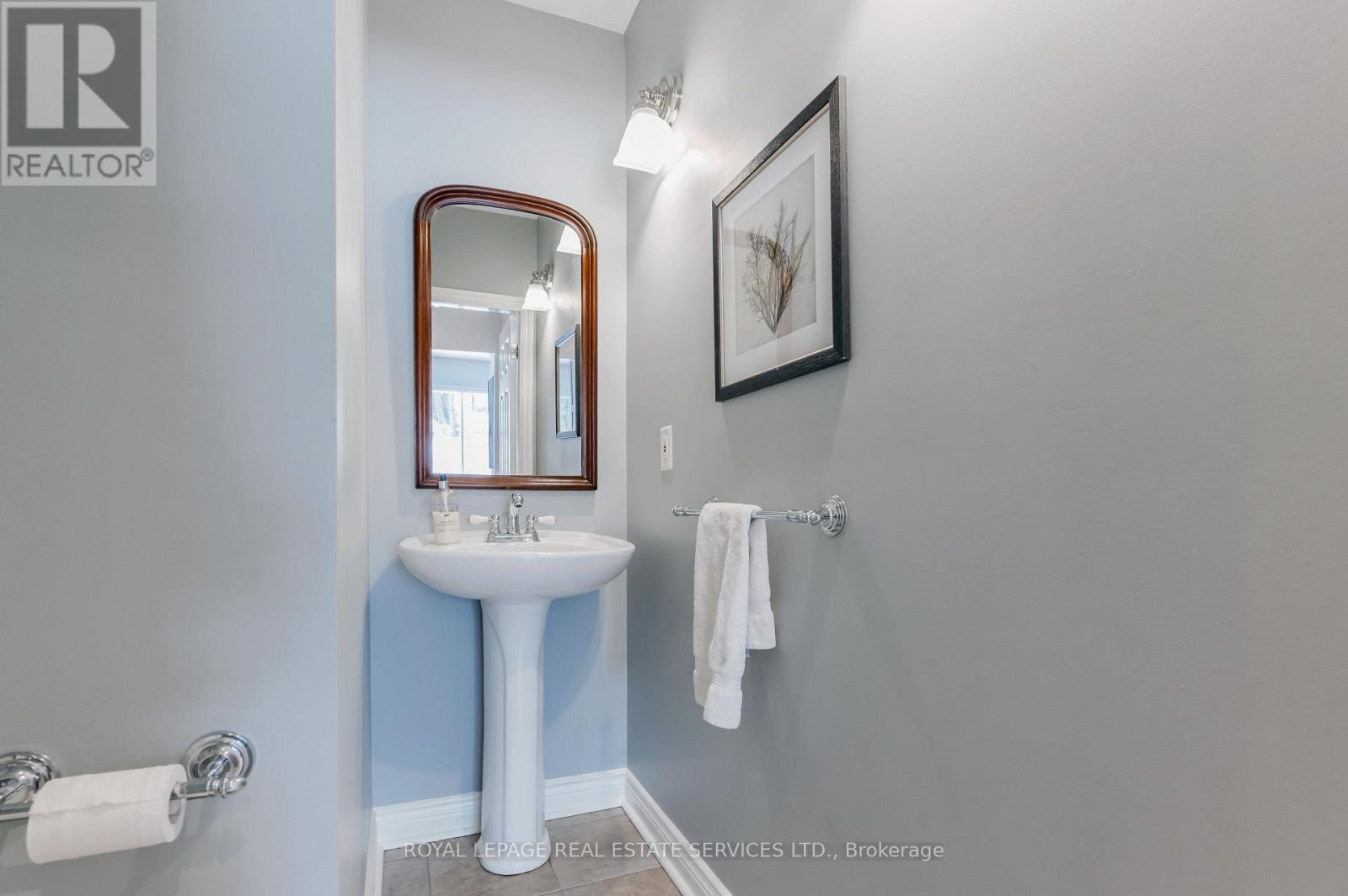 6 Ashley Park Road, Toronto, Ontario  M9A 4E1 - Photo 22 - W12759186