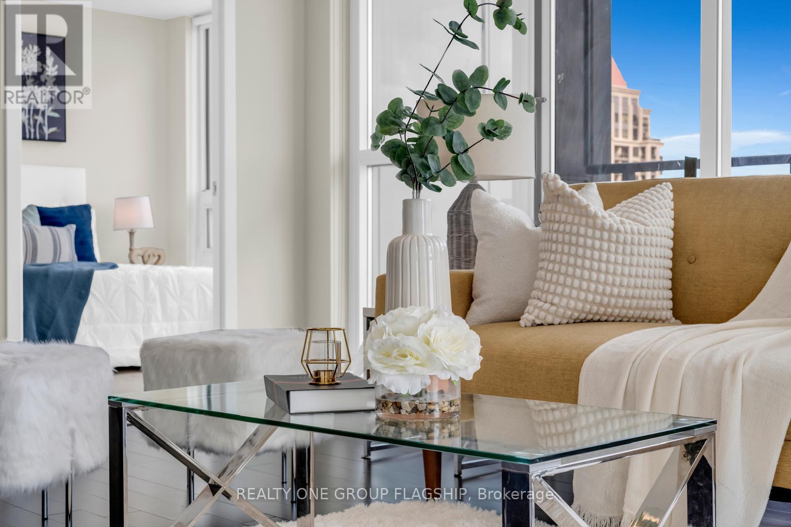 1909 - 510 CURRAN PLACE, Mississauga, Ontario