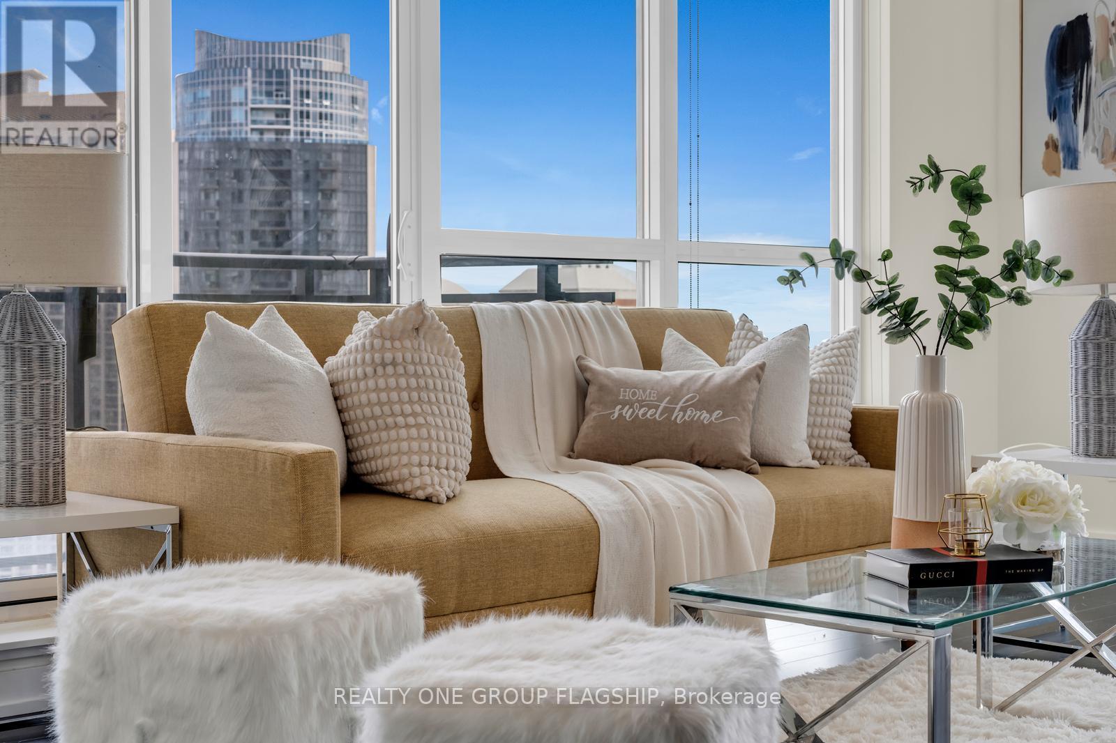 1909 - 510 Curran Place, Mississauga, Ontario  L5B 0J4 - Photo 3 - W12759250