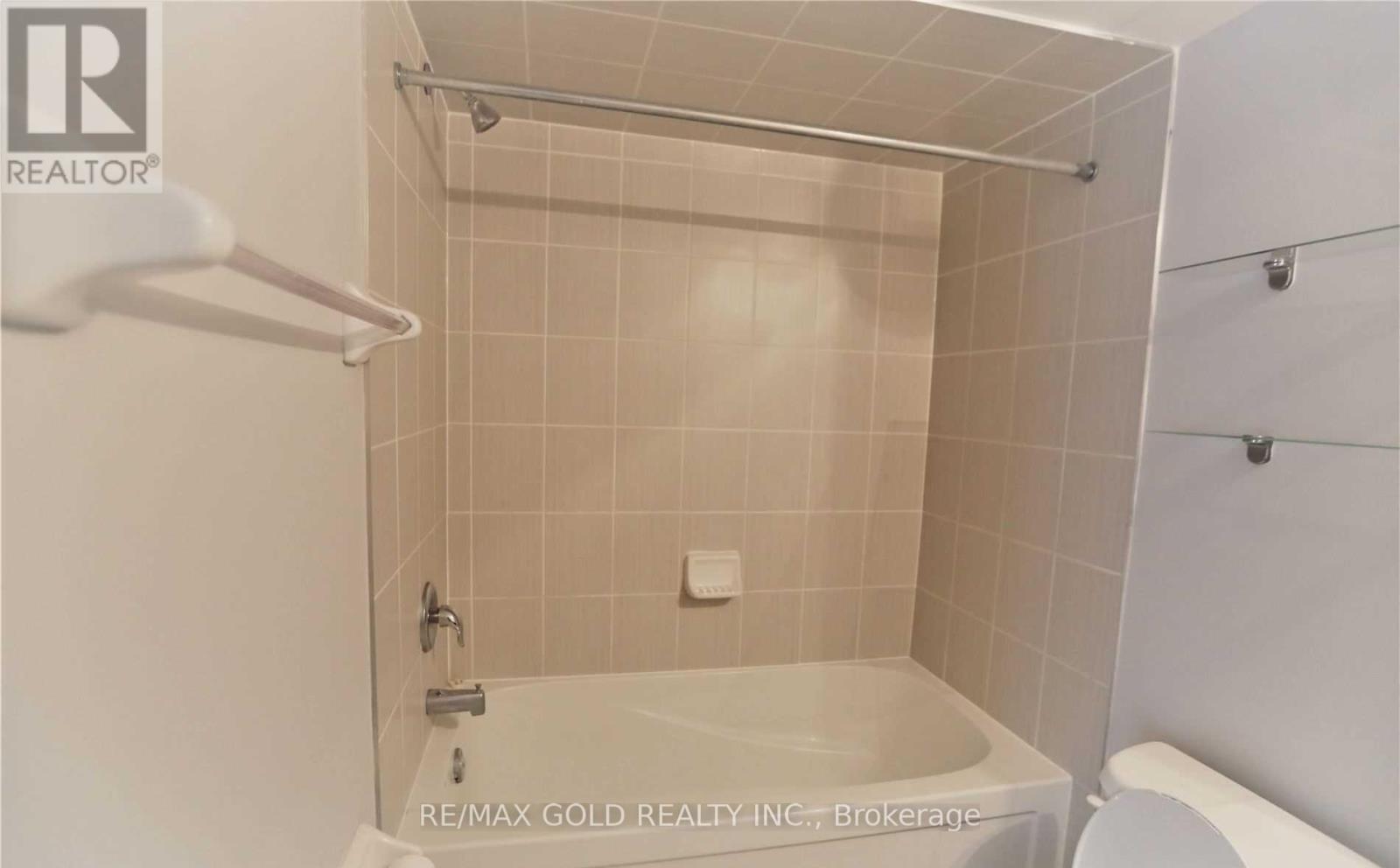 70 - 2441 Greenwich Drive, Oakville, Ontario  L6M 0S3 - Photo 19 - W12758142