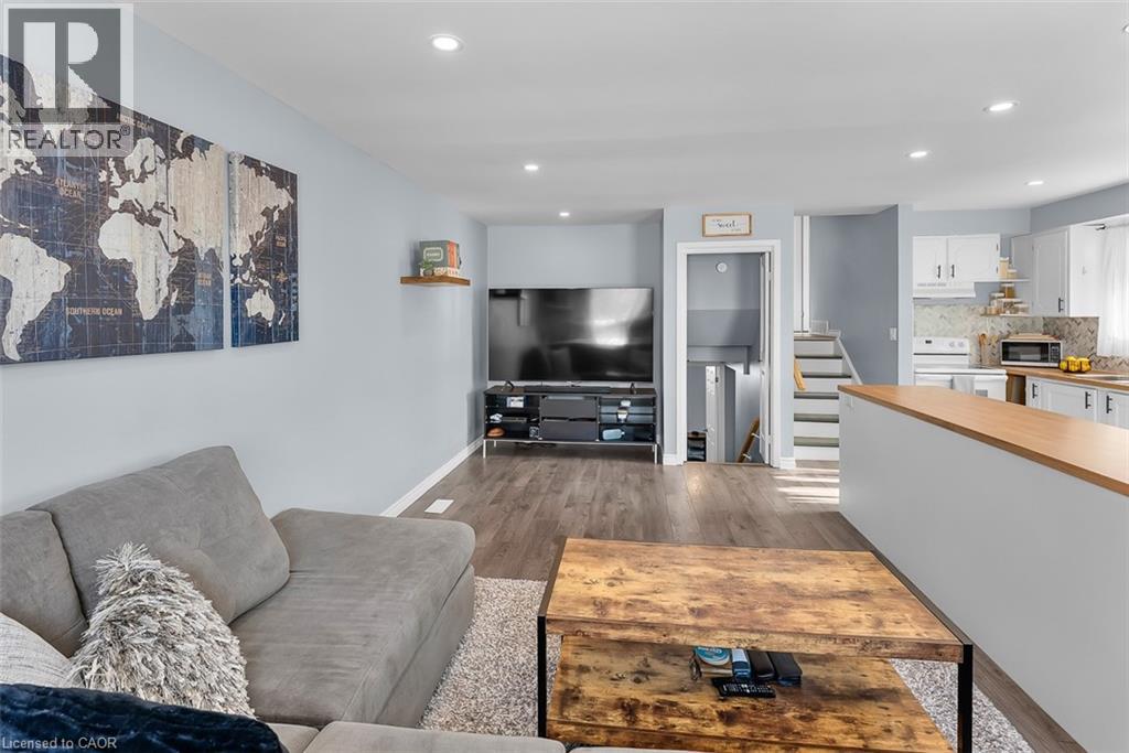 82 Tupper Drive, Thorold, Ontario  L2V 4C8 - Photo 8 - 40802977