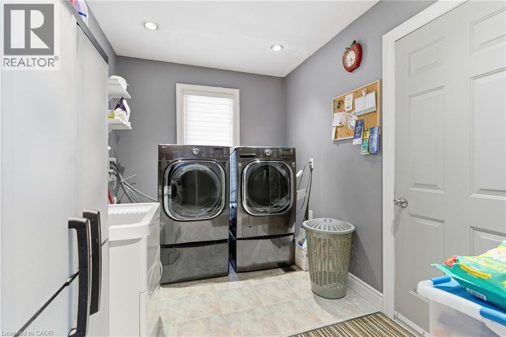 8133 Sarah Street, Niagara Falls, Ontario  L2G 6T9 - Photo 10 - 40802976