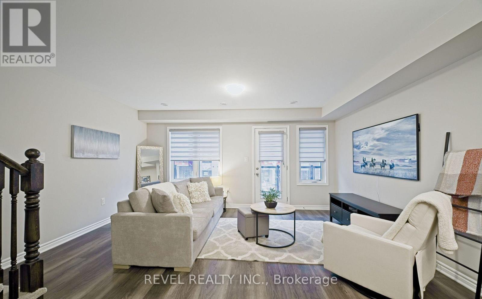 468 Bellflower Court, Milton, Ontario  L9E 1W4 - Photo 5 - W12758594