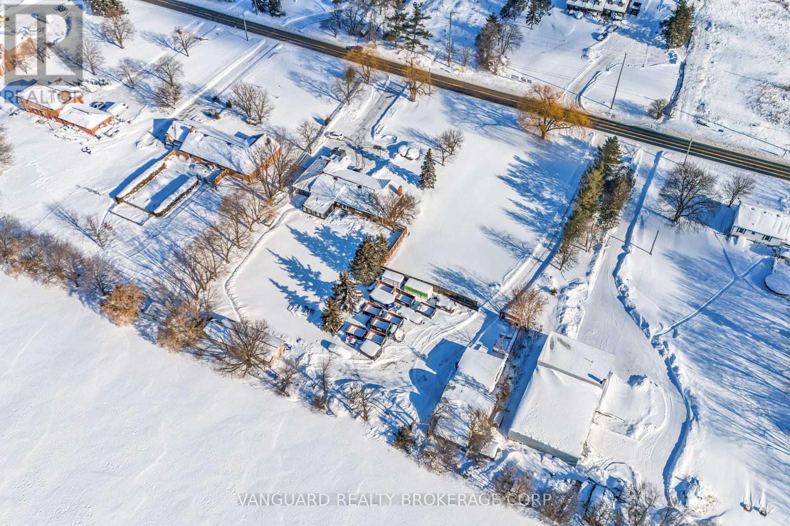 8070 Hornby Road, Halton Hills, Ontario  L0P 1E0 - Photo 17 - W12758922