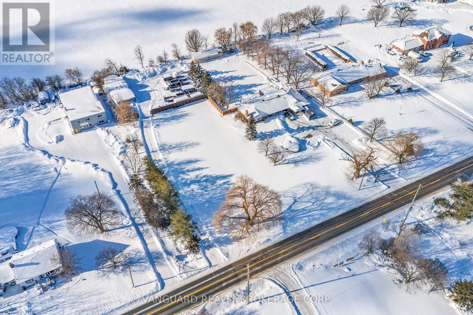 8070 Hornby Road, Halton Hills, Ontario  L0P 1E0 - Photo 18 - W12758922