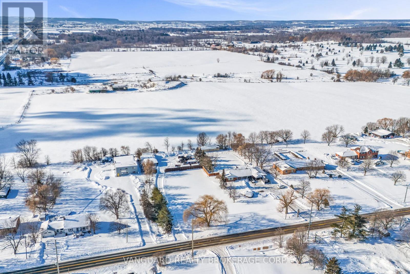 8070 Hornby Road, Halton Hills, Ontario  L0P 1E0 - Photo 19 - W12758922