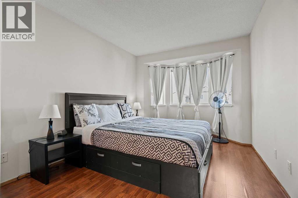 6938 Laguna Way Ne, Calgary, Alberta  T1Y 6W2 - Photo 18 - A2271088