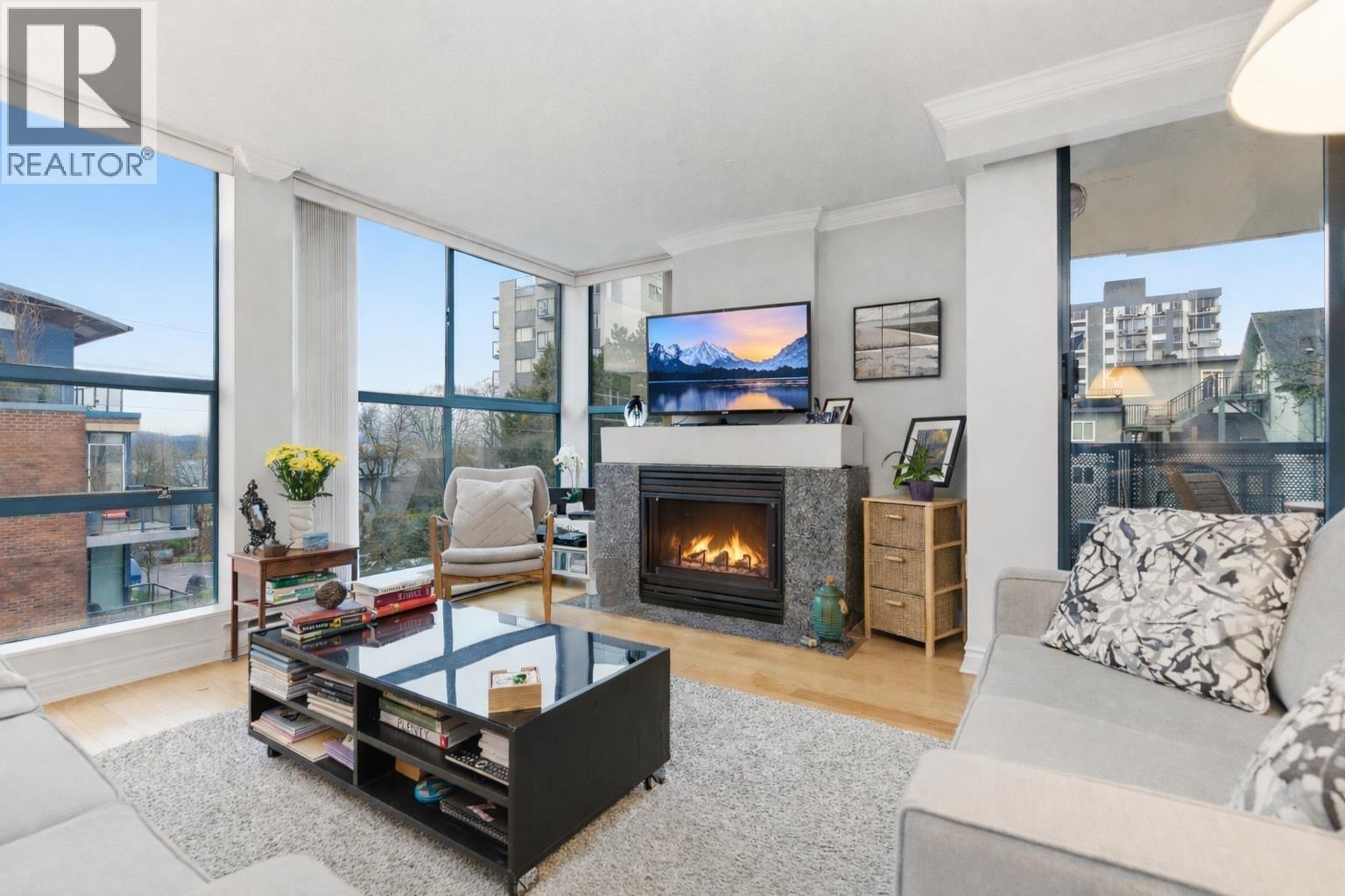 203 2405 W 2nd Avenue, Vancouver, British Columbia  V6K 1J5 - Photo 3 - R3078882