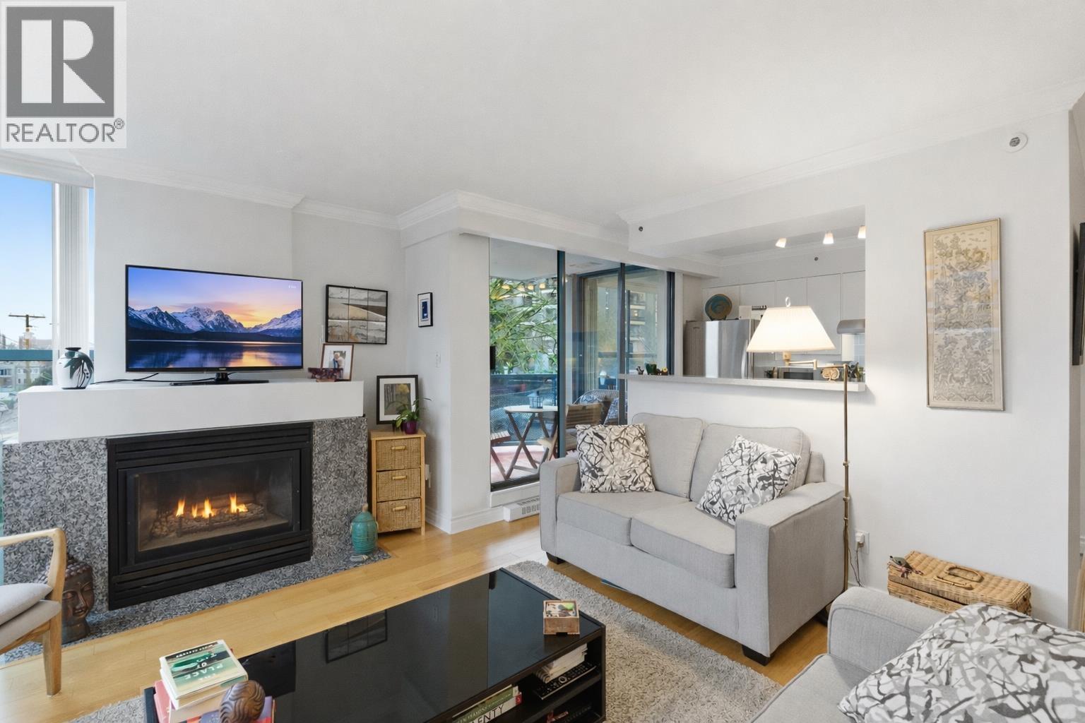 203 2405 W 2nd Avenue, Vancouver, British Columbia  V6K 1J5 - Photo 4 - R3078882