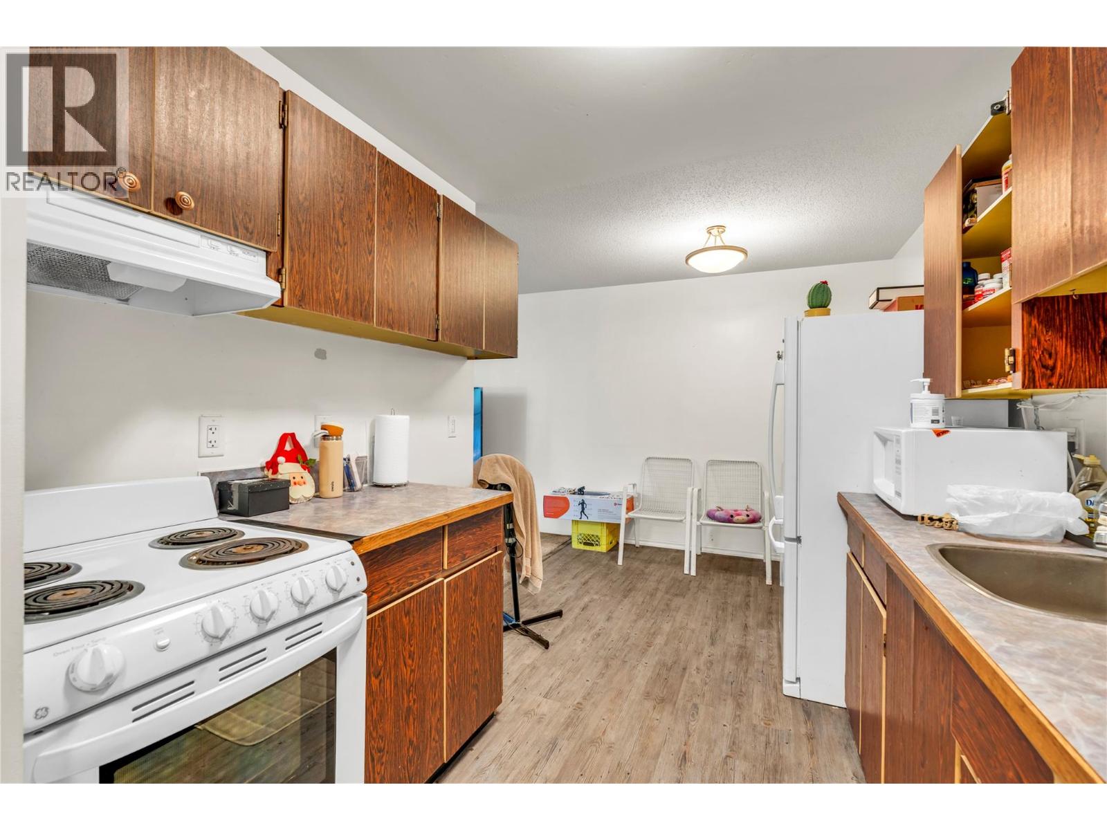 66 Angela Ave Unit# 207, Princeton, British Columbia  V0X 1W0 - Photo 4 - 10374958