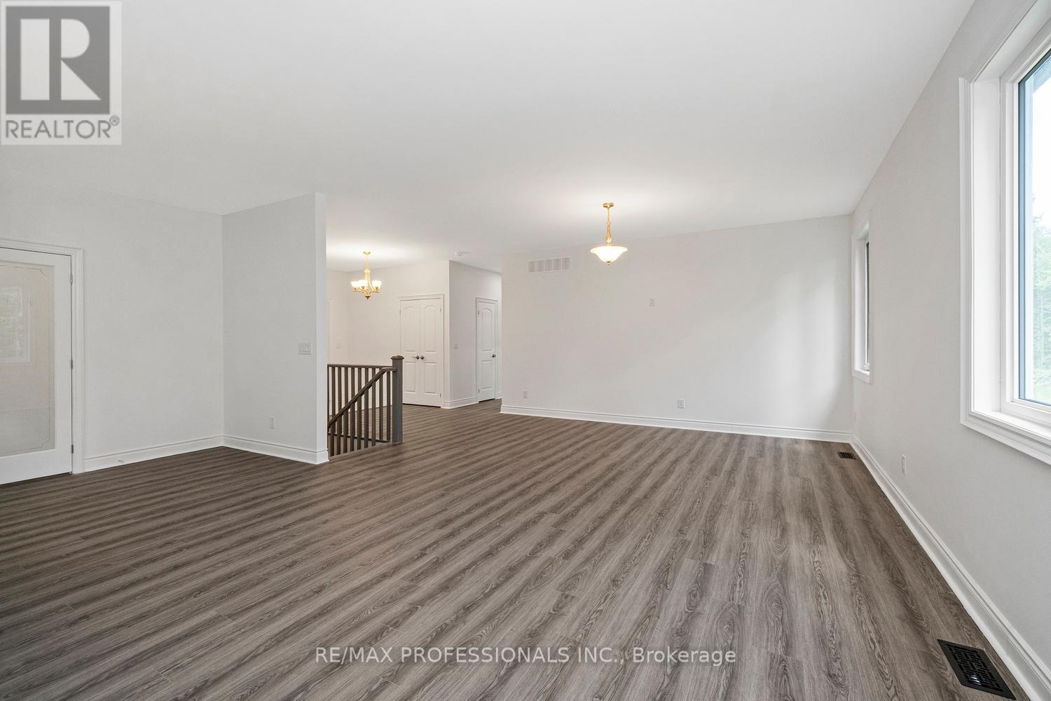 734565 West Back Line, Grey Highlands, Ontario  N0C 1H0 - Photo 17 - X12332379