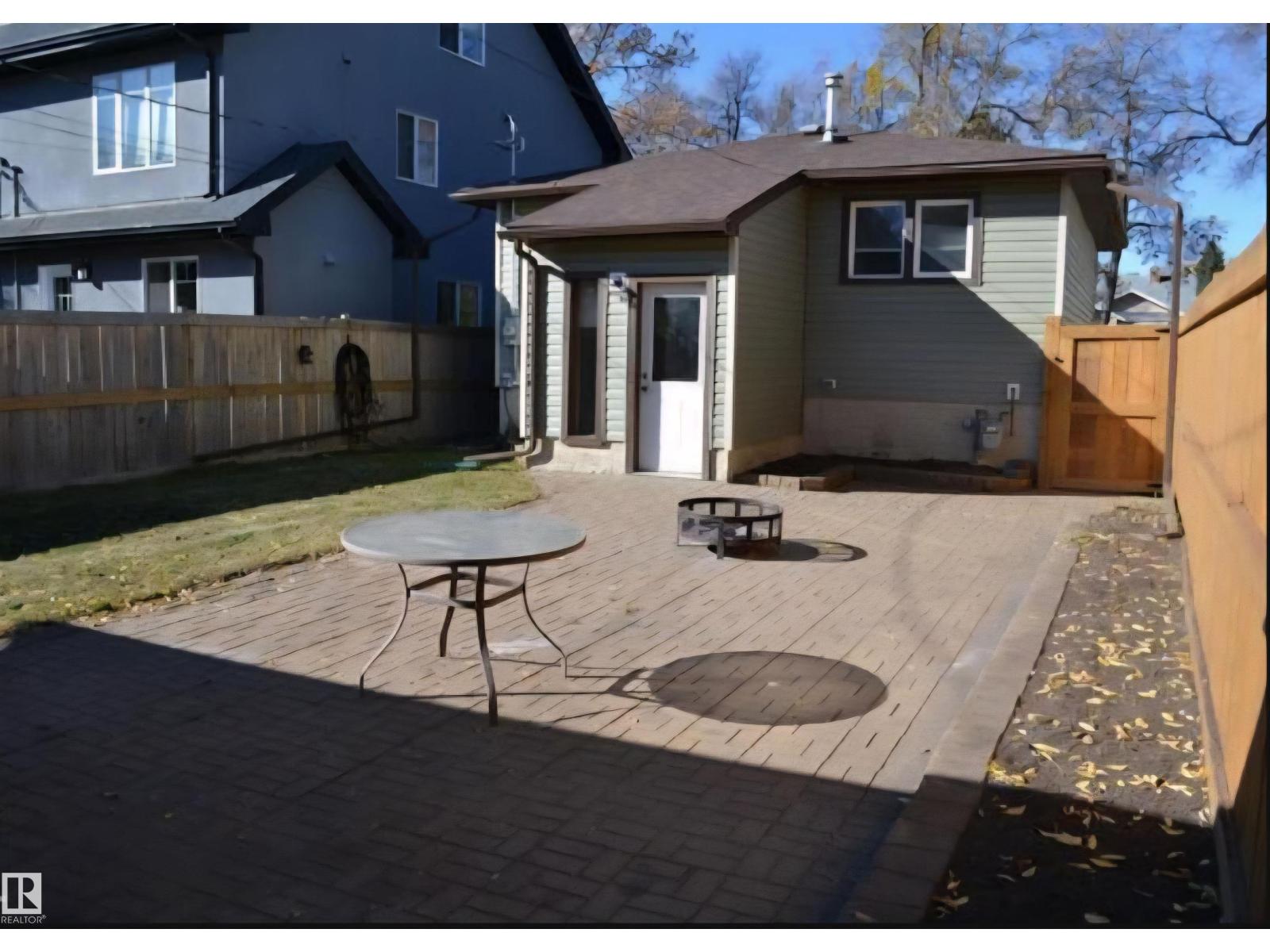 9239 92 St Nw, Edmonton, Alberta  T6C 3R4 - Photo 26 - E4466236