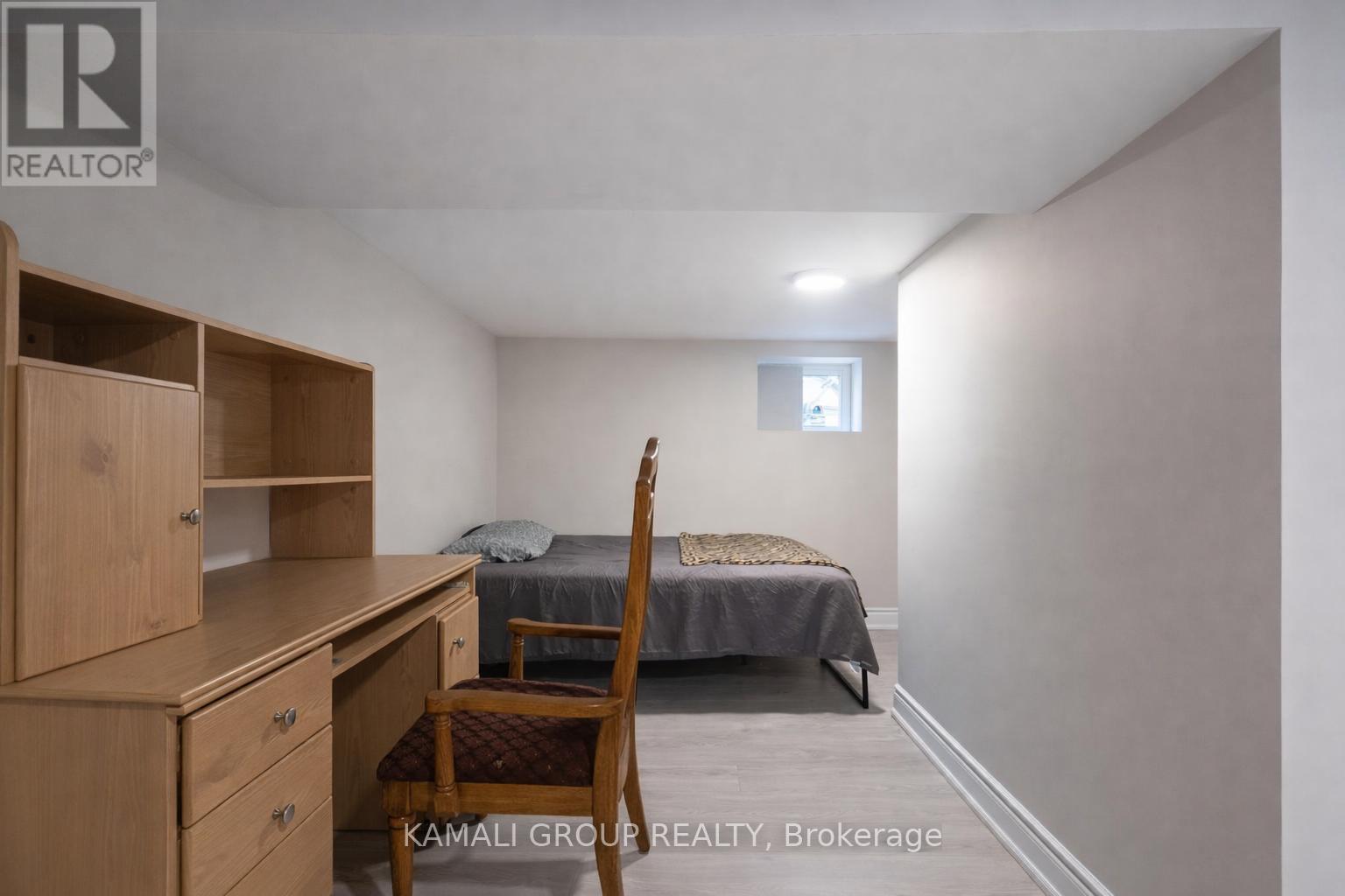 Main - 4554 Third Avenue, Niagara Falls, Ontario  L2E 4L2 - Photo 15 - X12748972