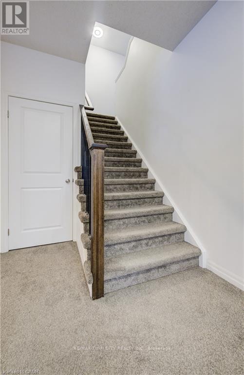 82 Castlebay Street, Kitchener, Ontario  N2R 1W6 - Photo 20 - X12759084