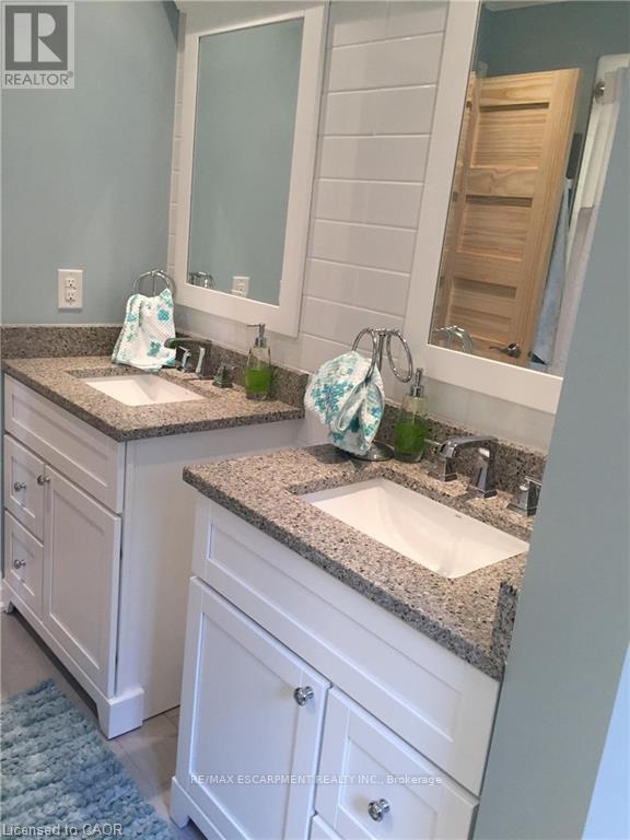 53 Laurendale Avenue, Hamilton, Ontario  L8B 0M6 - Photo 19 - X12754994