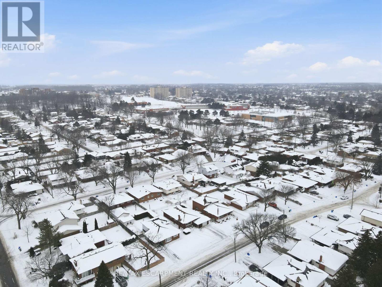 63 Marlowe Drive, Hamilton, Ontario  L9C 2H8 - Photo 41 - X12759162