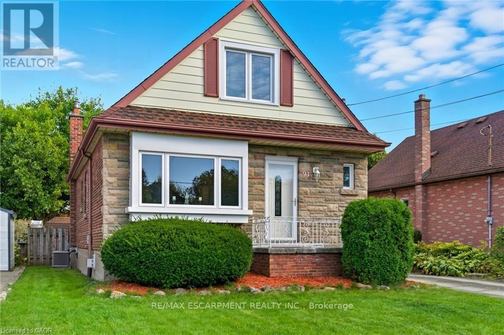 91 East 42nd Street, Hamilton, Ontario  L8T 3A2 - Photo 2 - X12759176