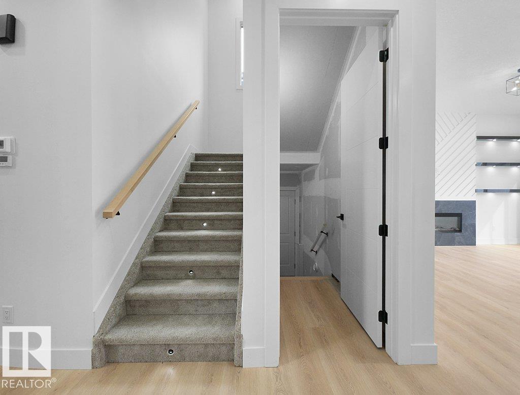 1107 Gyrfalcon Cr Nw, Edmonton, Alberta  T5S 0S5 - Photo 11 - E4472237