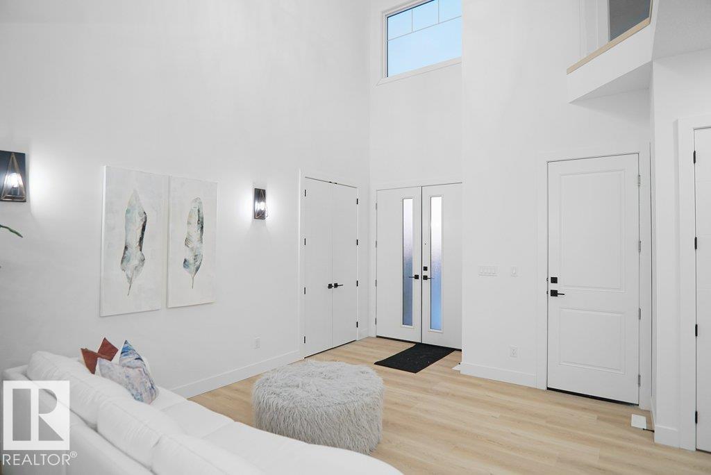 1107 Gyrfalcon Cr Nw, Edmonton, Alberta  T5S 0S5 - Photo 4 - E4472237