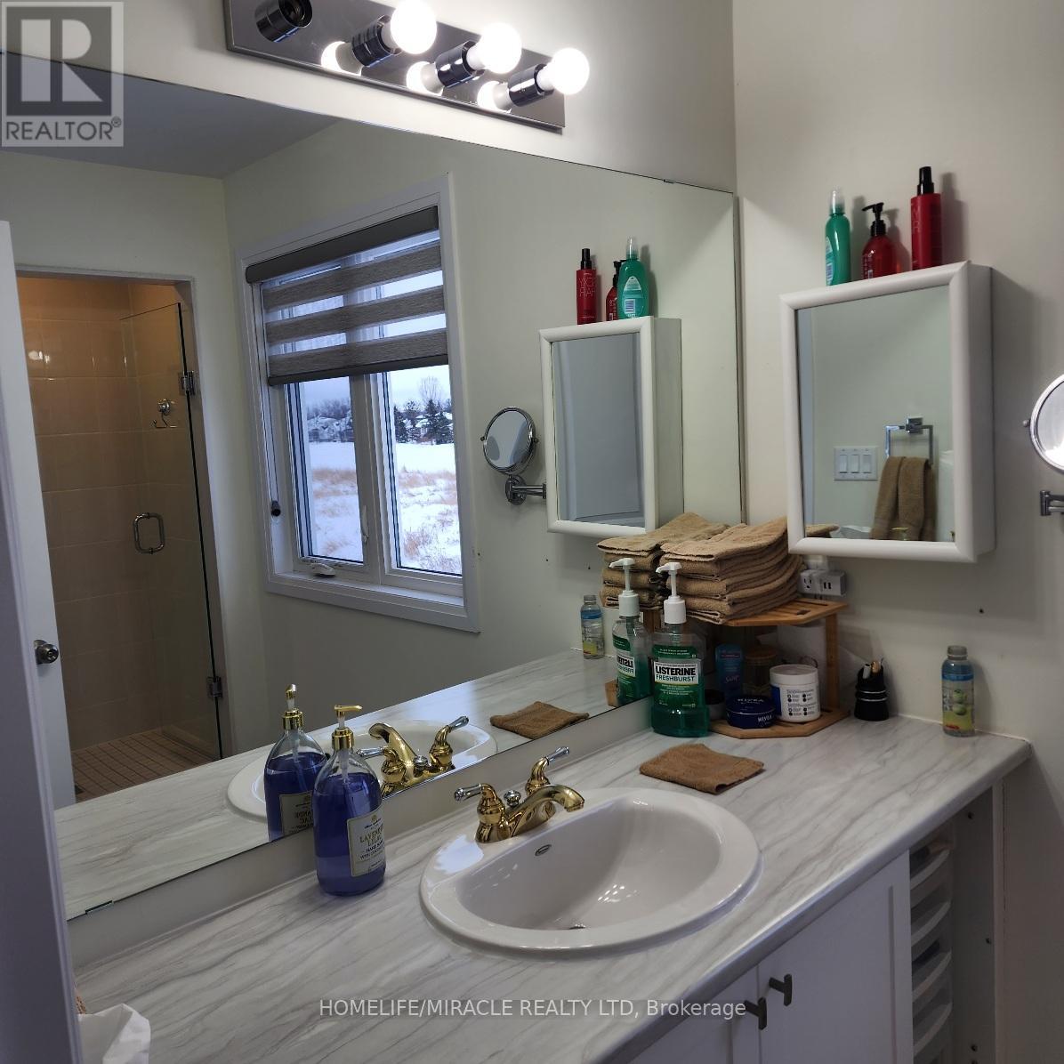 14 Golf Links Drive, Loyalist, Ontario  K0H 1G0 - Photo 7 - X12755722