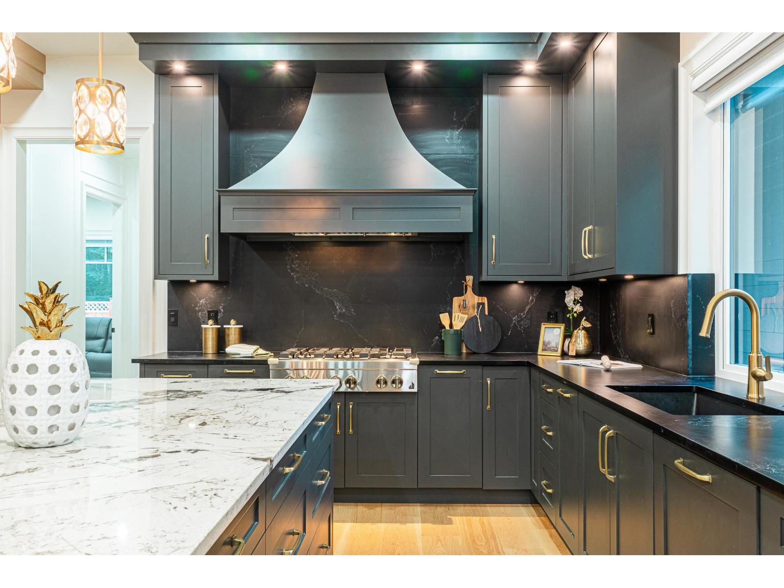 13988 20a Avenue, Surrey, British Columbia  V4A 4H5 - Photo 6 - R3086715