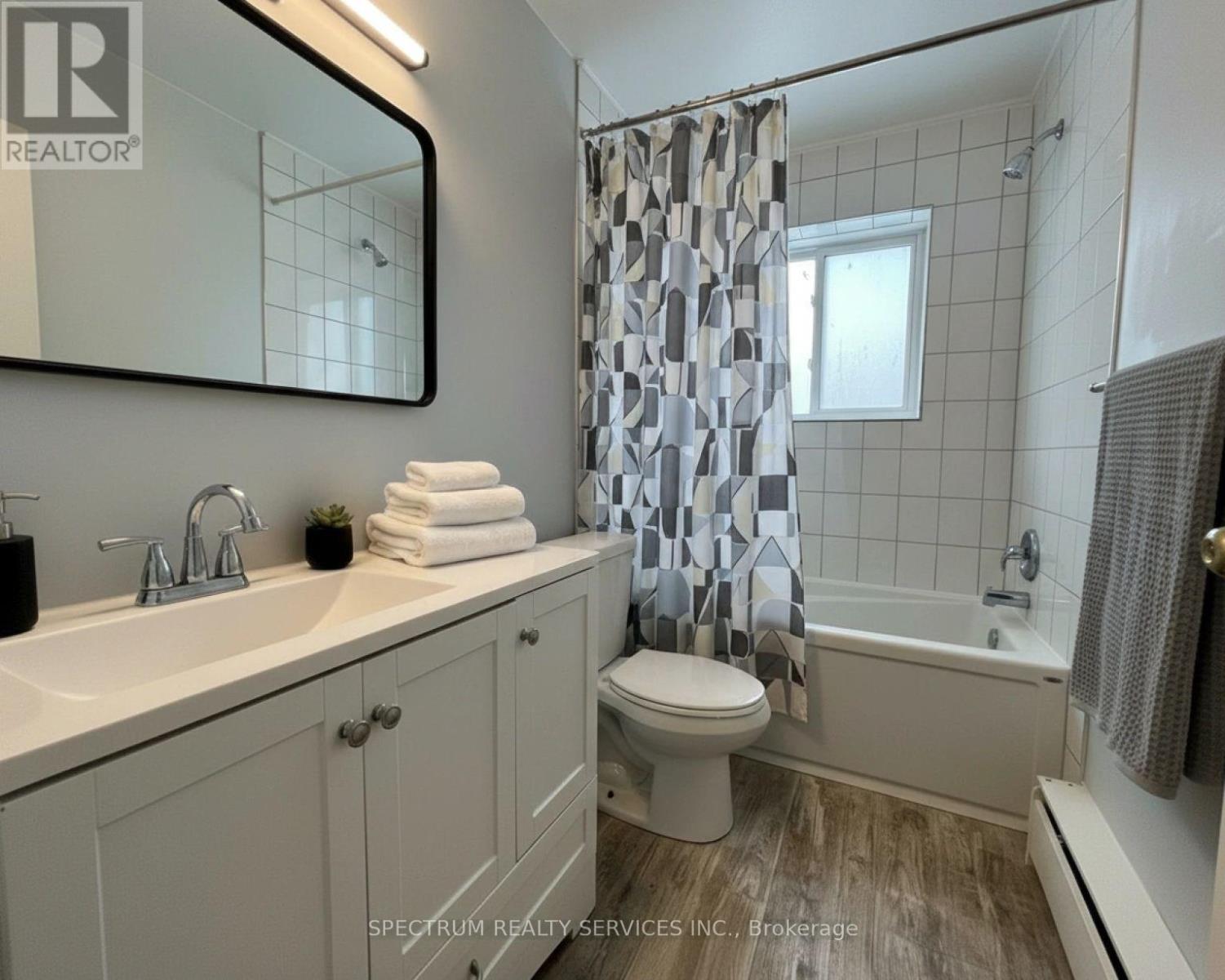 3 - 357 Connaught Street, Kitchener, Ontario  N2C 1B9 - Photo 5 - X12758398