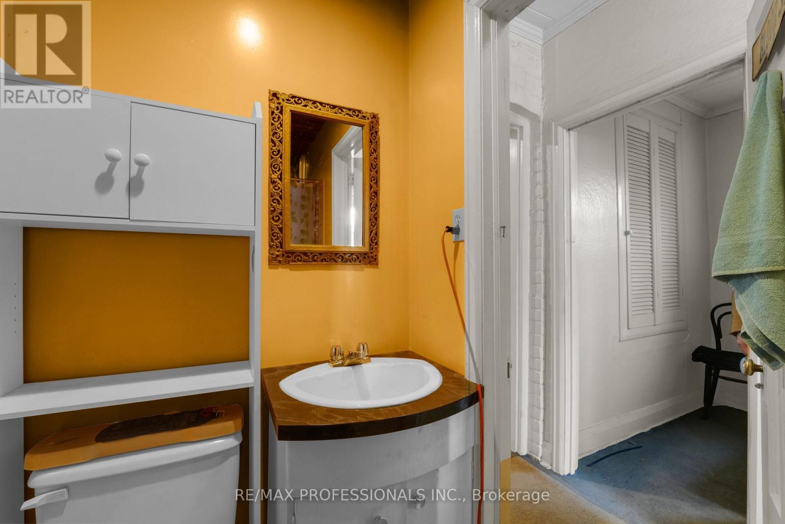 68 Dixon Avenue, Toronto, Ontario  M4L 1N6 - Photo 16 - E12754434